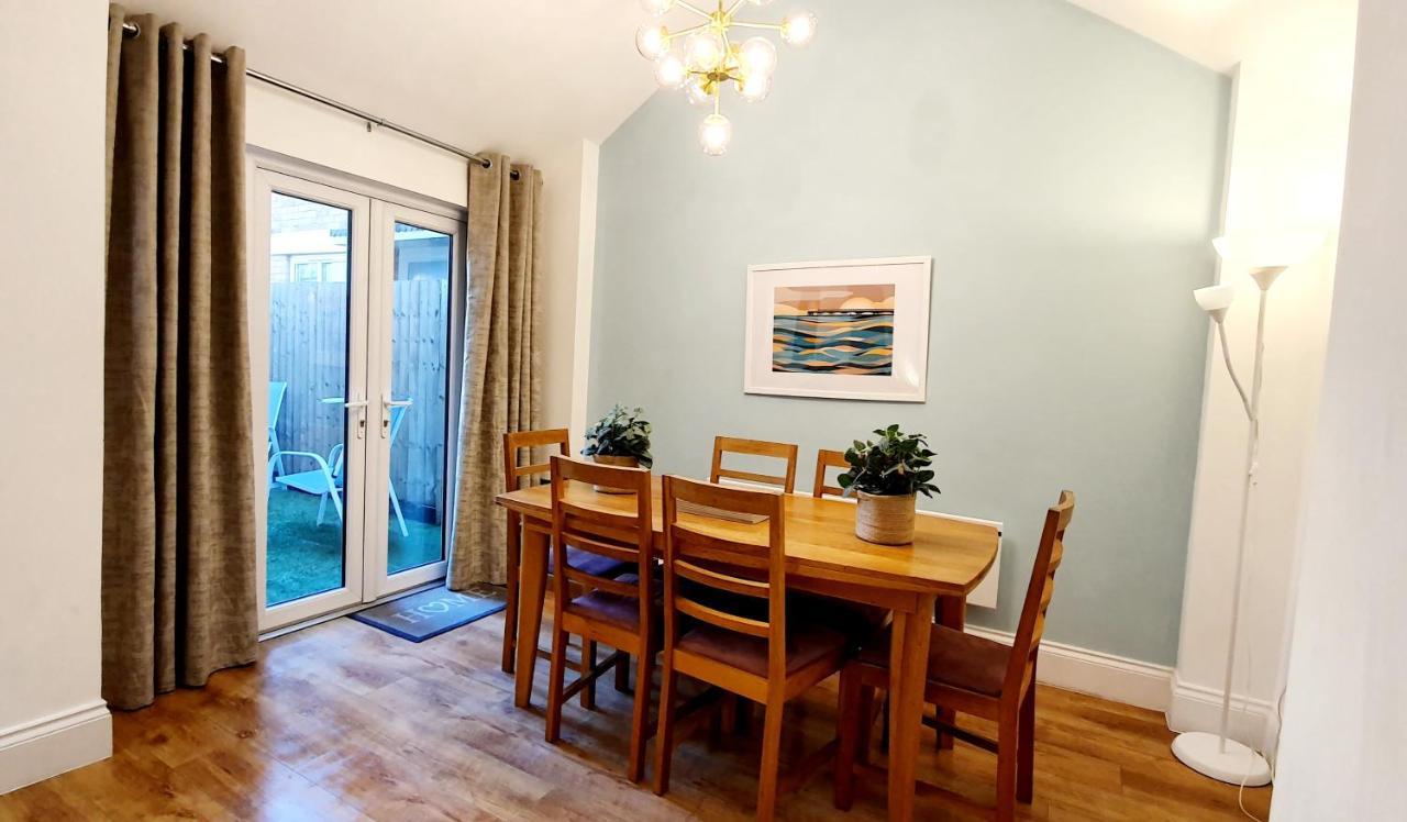 Superb 2 Beds 2 Baths New Apartment W/ Garden+Patio Bornemouth Extérieur photo