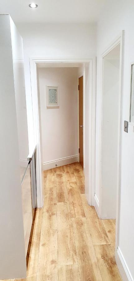 Superb 2 Beds 2 Baths New Apartment W/ Garden+Patio Bornemouth Extérieur photo